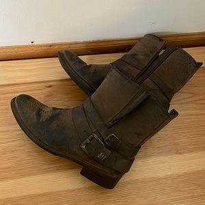 Maurices Moto boots size 8 1/2 brown
